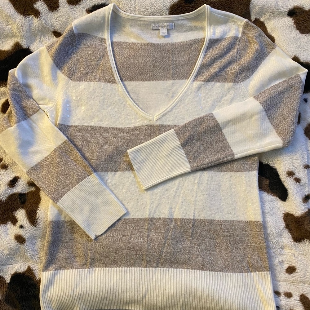 New York and Company sweater